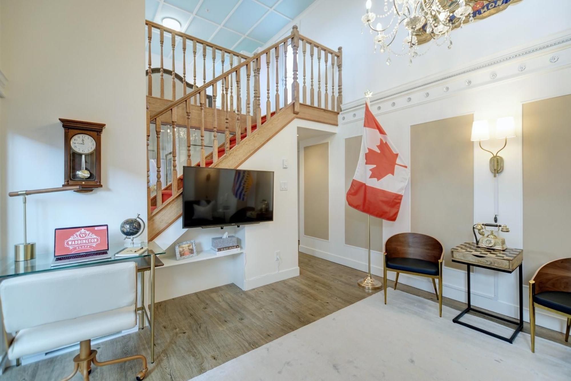 Victoria'S Parliamentary Suite With Private Rooftop Patio & Harbour View Εξωτερικό φωτογραφία
